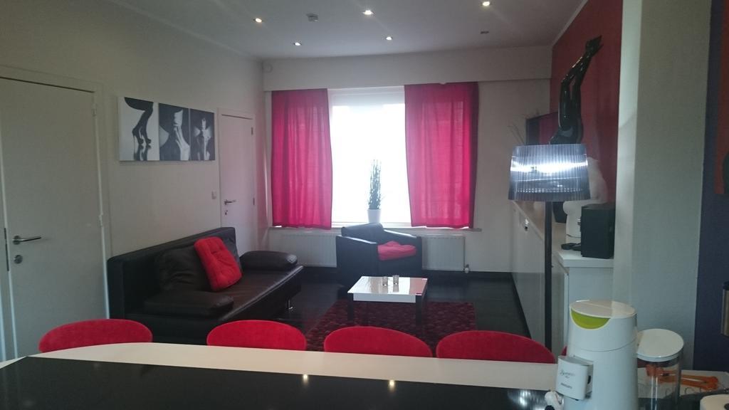 Apartment At Γάνδη Δωμάτιο φωτογραφία